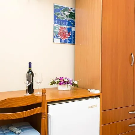 & Braica Pensionat